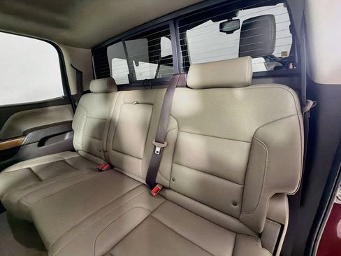 Used 2018 Chevrolet Silverado 1500 LTZ w/ LTZ Plus Package AWD/4WD image 19