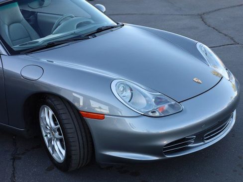 Used 2003 Porsche Boxster S image 10