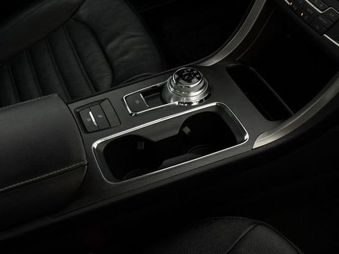 Certified 2020 Ford Fusion SE image 23