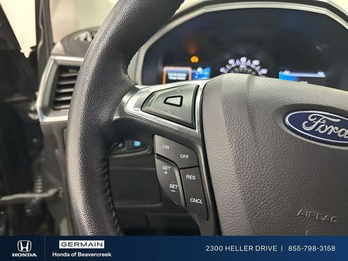 Used 2024 Ford Edge Titanium AWD/4WD image 19