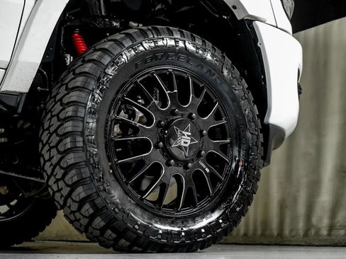 Used 2022 RAM 3500 Limited AWD/4WD image 59