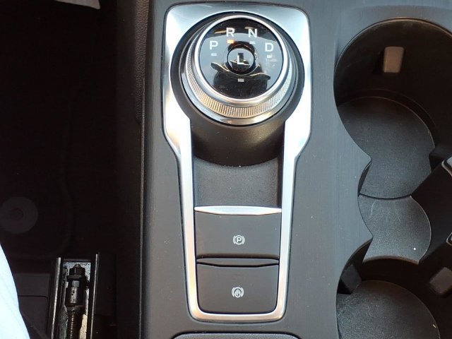 Used 2024 Ford Escape ST-Line w/ Tech Pack #1 AWD/4WD image 23