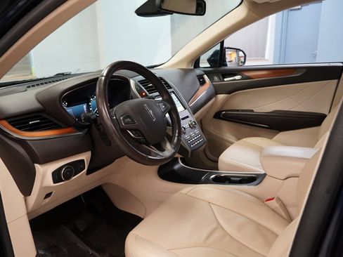 Used 2016 Lincoln MKC Reserve image 7