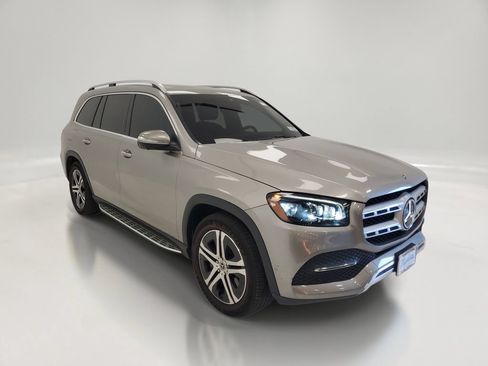 Used 2020 Mercedes-Benz GLS 450 4MATIC image 3