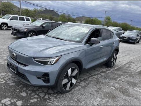 Used 2023 Volvo C40 P8 Recharge Plus w/ Climate Package AWD/4WD image 23