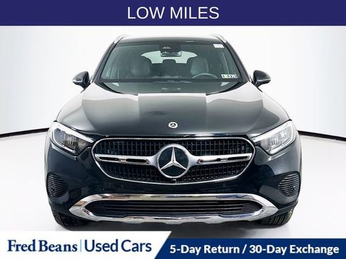 Used 2023 Mercedes-Benz GLC 300 4MATIC image 2