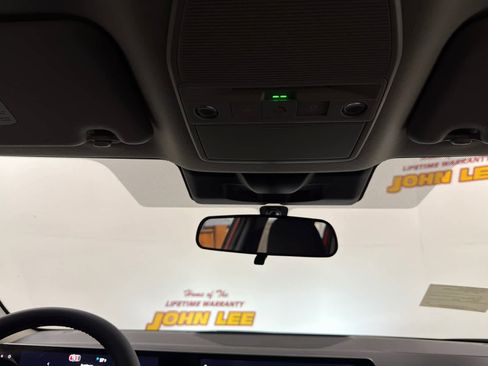 New 2026 Nissan Sentra SR w/ Floor Mat Package image 21