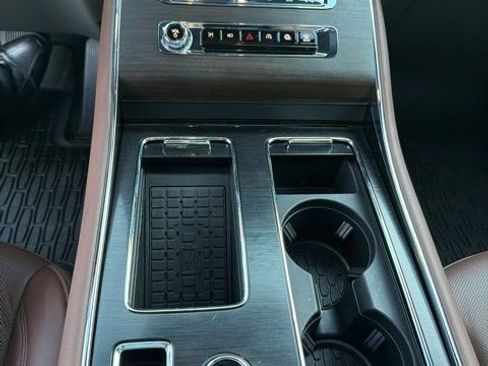Used 2025 Lincoln Aviator Reserve w/ Illumination Package RWD image 20
