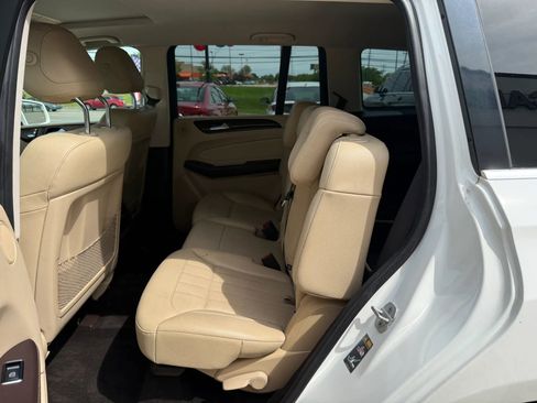 Used 2017 Mercedes-Benz GLS 450 4MATIC image 20