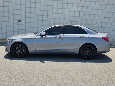 Used 2015 Mercedes-Benz C 300 4MATIC Sedan image 4