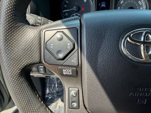 Used 2021 Toyota Tacoma TRD Pro AWD/4WD image 14