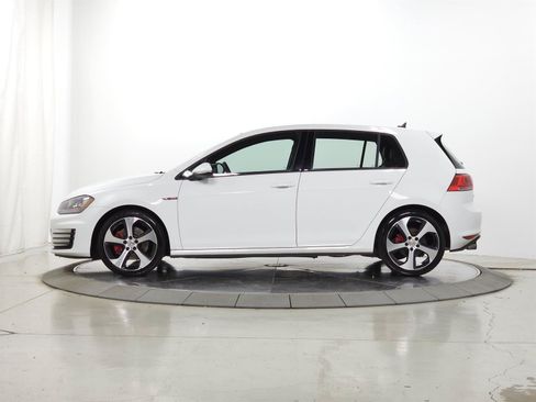 Used 2016 Volkswagen GTI SE FWD image 4