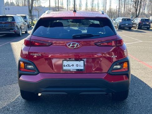 Used 2021 Hyundai Kona SEL w/ Cargo Package image 9