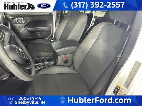 Used 2023 Jeep Wrangler Unlimited AWD/4WD image 14