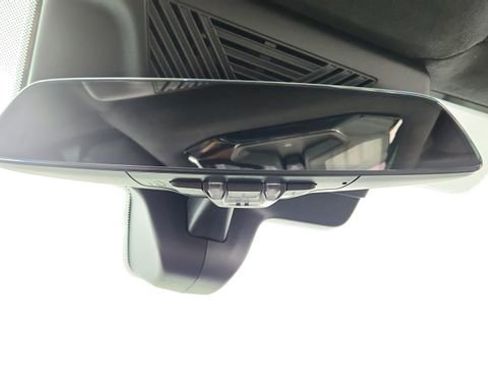 Used 2026 BMW 740i w/ Premium Package RWD image 55