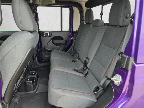 New 2026 Jeep Gladiator Rubicon AWD/4WD image 15