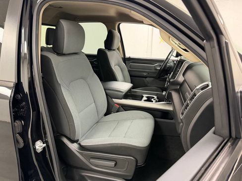 Used 2020 RAM 1500 Big Horn AWD/4WD image 10
