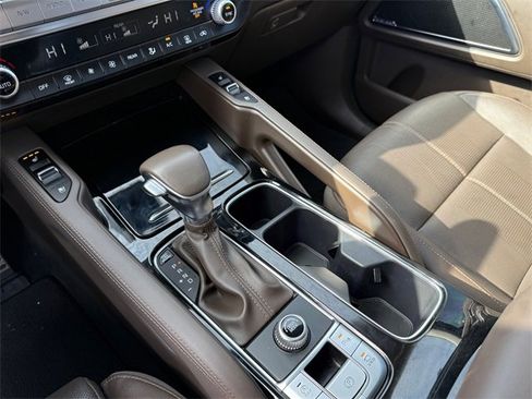 Used 2022 Kia Telluride SX w/ Towing Package image 15