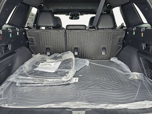 New 2026 Subaru Outback Touring XT AWD/4WD image 17
