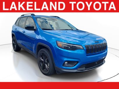Used 2023 Jeep Cherokee Altitude Lux