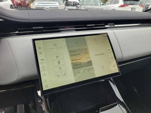 Used 2025 Land Rover Range Rover Sport Dynamic SE image 23