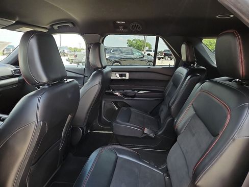 Used 2022 Ford Explorer ST-Line w/ Class IV Trailer Tow Package RWD image 17