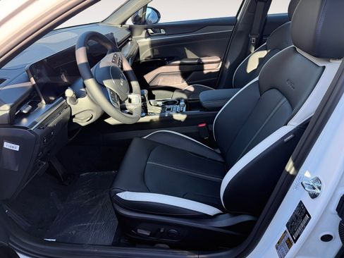 New 2026 Kia K5 GT-Line image 10