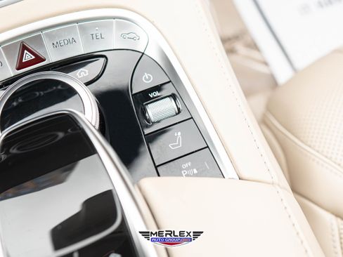 Used 2019 Mercedes-Benz S 560 Sedan image 38