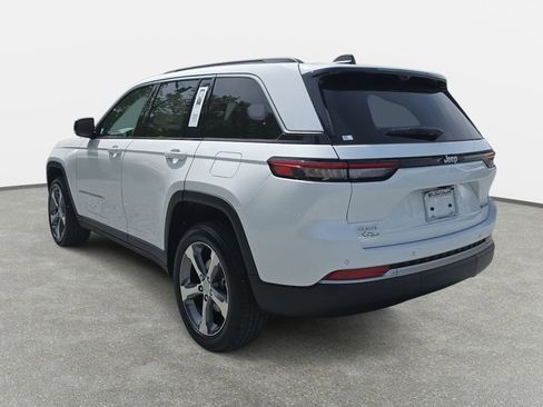 New 2026 Jeep Grand Cherokee Limited AWD/4WD image 7