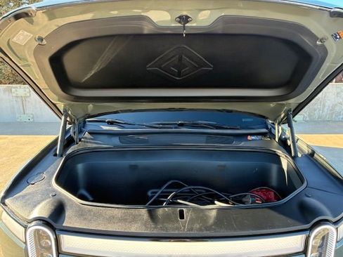 Used 2022 Rivian R1T Launch Edition image 6