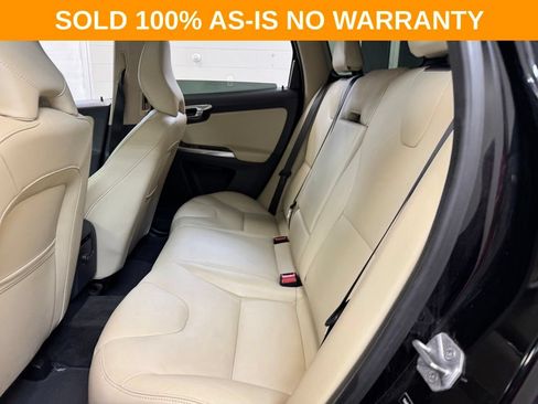 Used 2016 Volvo XC60 T6 AWD/4WD image 19