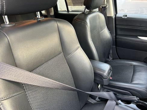 Used 2017 Jeep Compass Latitude image 11