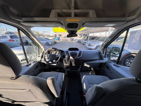 Used 2018 Ford Transit 350 XLT image 18