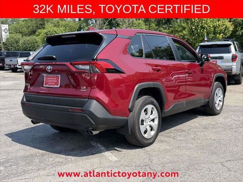Certified 2023 Toyota RAV4 LE AWD/4WD image 8
