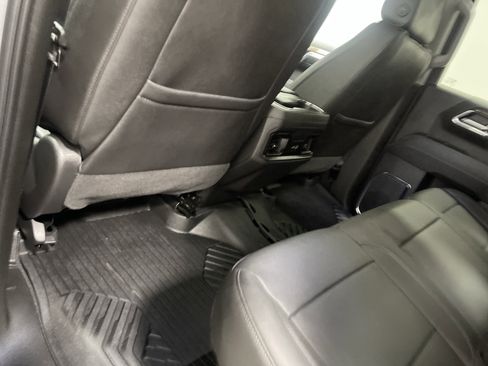 Used 2025 Chevrolet Silverado 1500 LT Trail Boss w/ LT Trail Boss Premium Package image 17