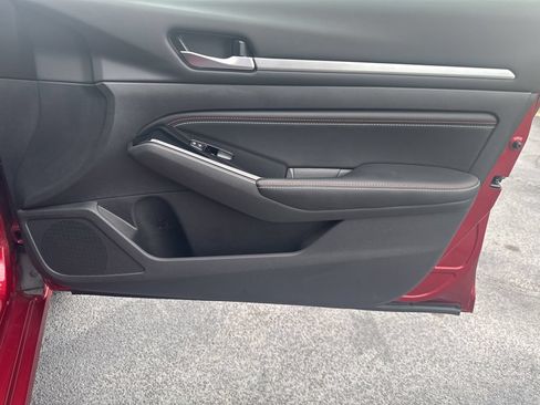 Used 2023 Nissan Altima 2.5 SR w/ SR Premium Package FWD image 44