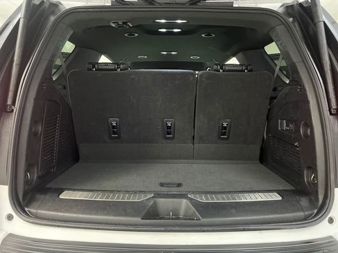 Used 2025 GMC Yukon Denali image 36