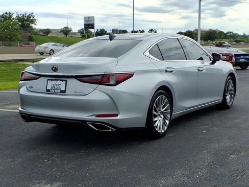 Used 2019 Lexus ES 350 Ultra Luxury FWD image 28