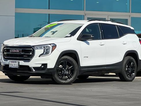 Used 2023 GMC Terrain AT4 w/ LPO, Cargo Package AWD/4WD image 8