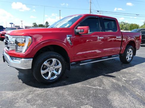 Used 2021 Ford F150 XLT w/ Equipment Group 302A High AWD/4WD image 9