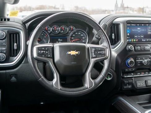 Used 2021 Chevrolet Silverado 2500 LTZ w/ LTZ Convenience Package AWD/4WD image 16