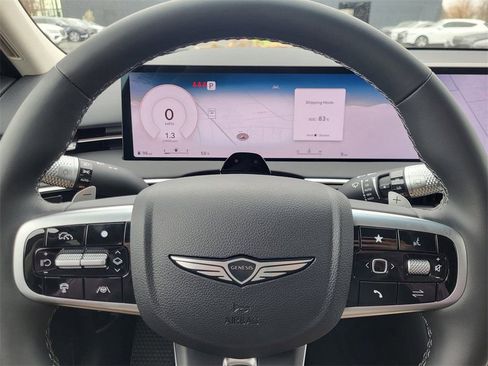 New 2026 Genesis GV70 2.5T AWD/4WD image 8