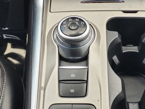 Certified 2023 Ford Explorer XLT w/ Equipment Group 202A RWD image 33