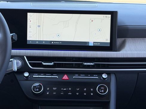 New 2025 Hyundai Sonata Limited image 16