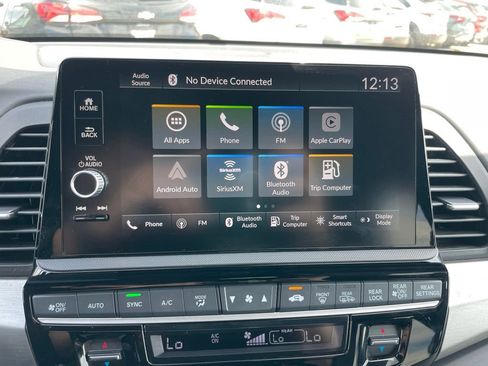 Used 2025 Honda Odyssey Sport-L image 17