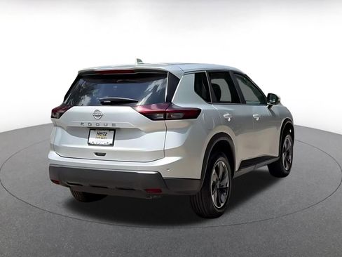 Used 2025 Nissan Rogue SV FWD image 16