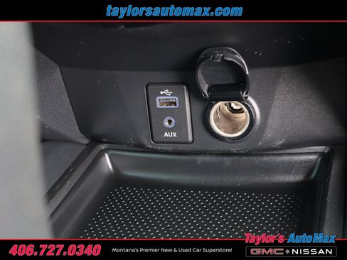 Used 2017 Nissan Rogue SV w/ Midnight Edition AWD/4WD image 13