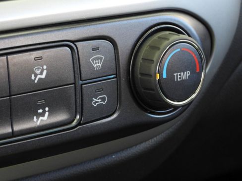 Used 2021 Chevrolet Colorado LT RWD image 78
