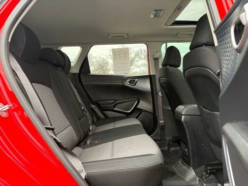 Used 2023 Kia Soul EX image 20