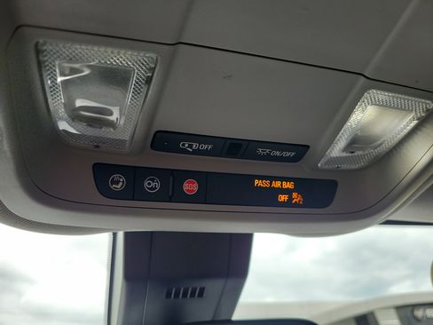 Certified 2024 Chevrolet Equinox LT FWD image 19